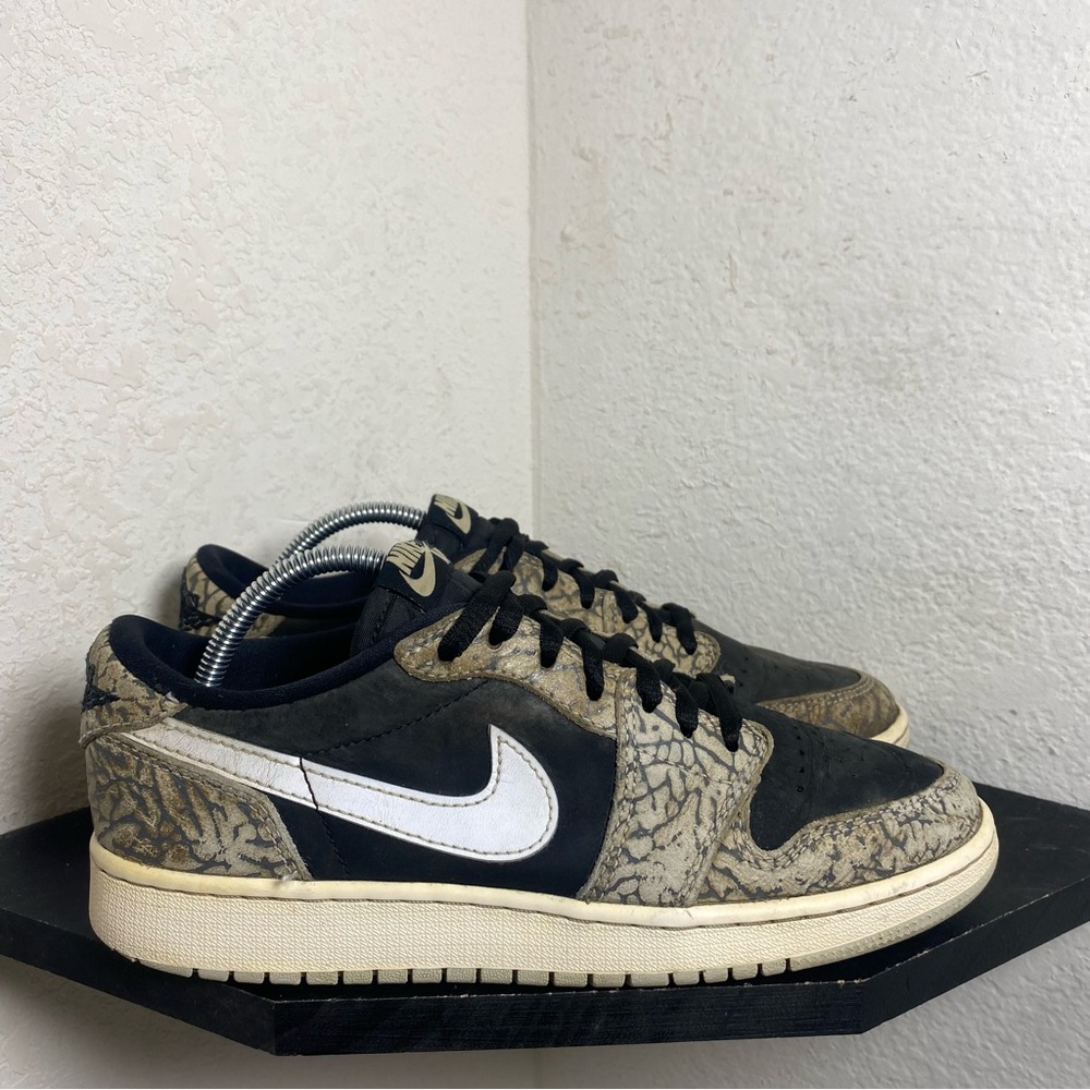 Jordan 1 black cement grey